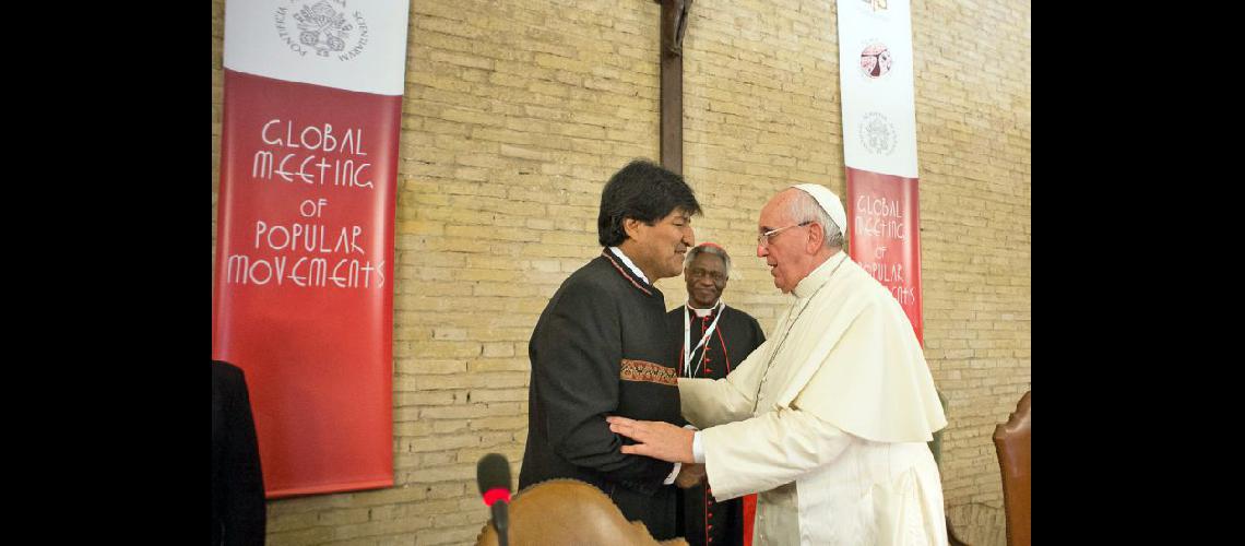  El Papa y el presidente de Bolivia en el Encuentro Mundial de los Movimientos Populares (NA)