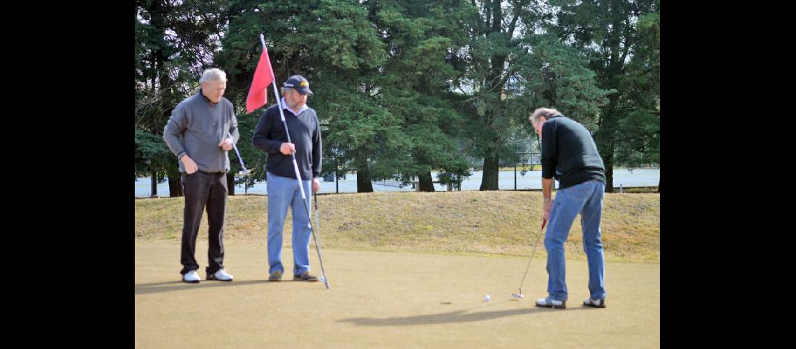  Un nuevo torneo Subcomisión de Golf se disputó el pasado sbado  (ARCHIVO LA OPINION) 