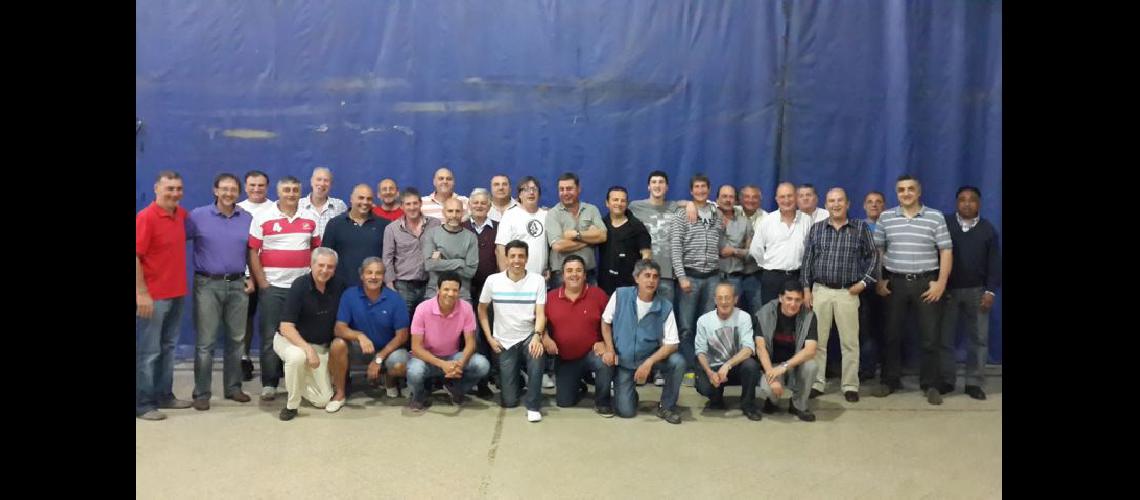  Los colaboradores del club Sports que organizan la cena por el centenario (RODY PIRACCINI)