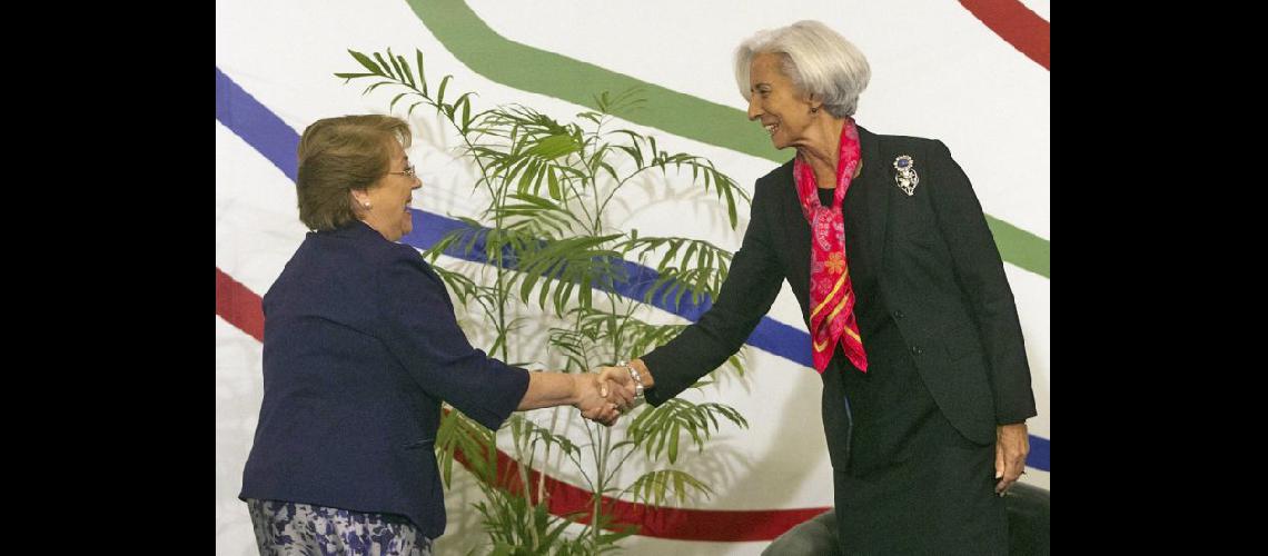  Christine Lagarde en Chile participa de una conferencia sobre el crecimiento en América Latina (NA)