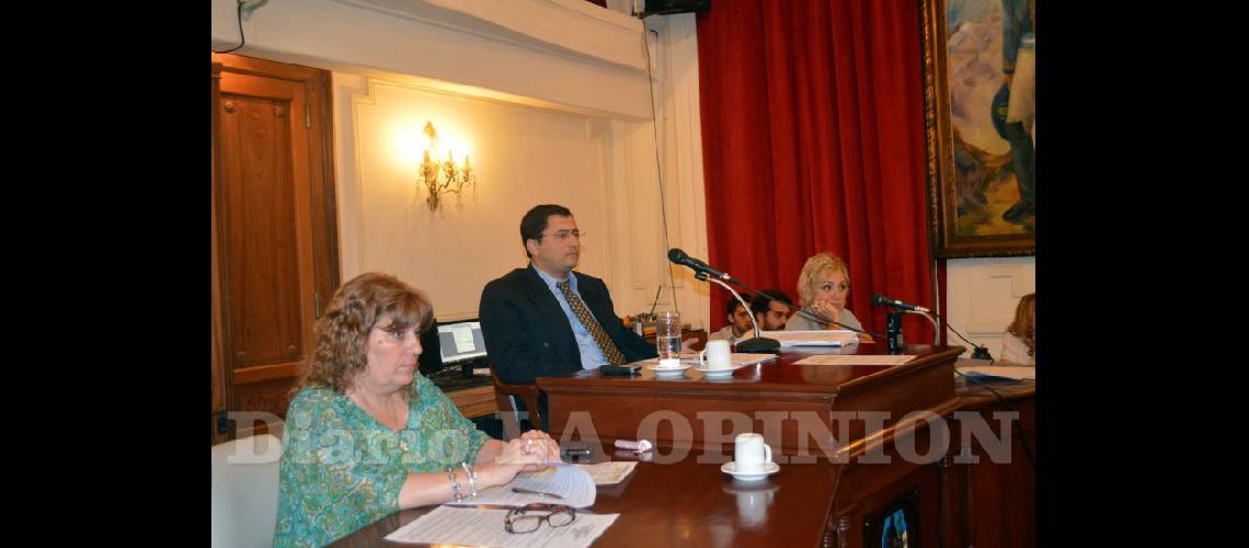  El presidente del Concejo Lucio Tezón fue uno de los no oficialistas que votó por la aprobación del Presupuesto (LA OPINION)