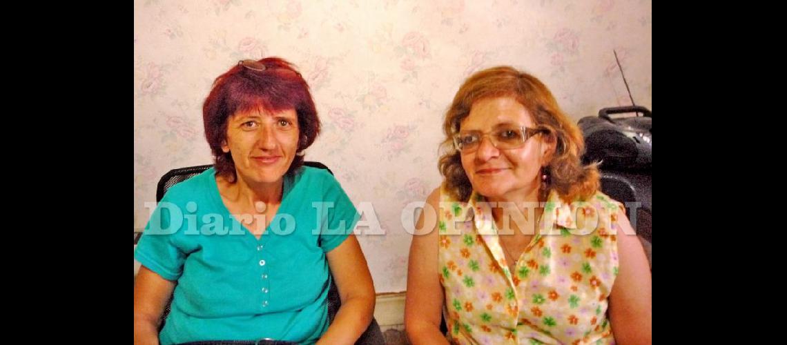  Las profesoras Marcela Cenacchi y María Teresa Zandrino (LA OPINION) 