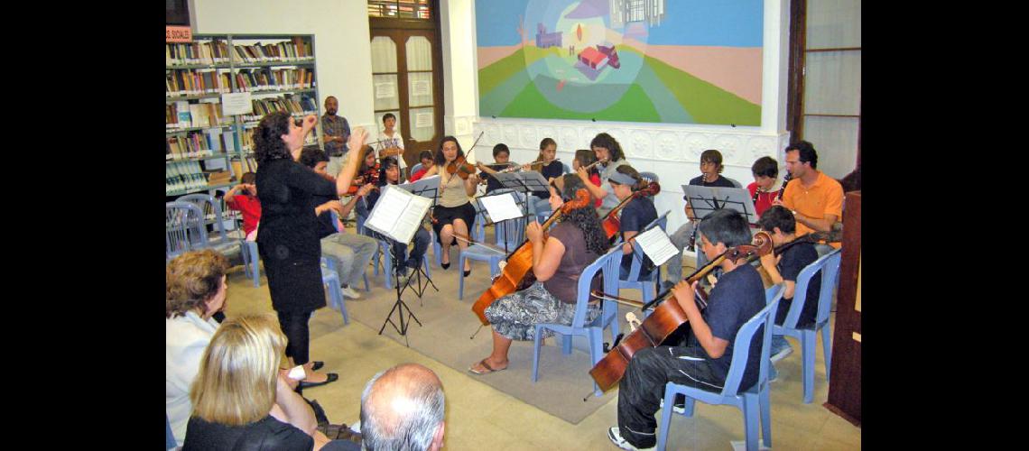  La Orquesta Infanto Juvenil despedir el año esta tarde con un concierto (ARCHIVO LA OPINION) 