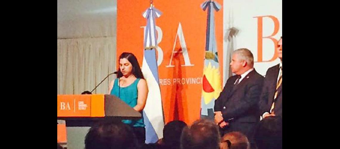  Agustina habló en una ceremonia realizada en la Gobernación (UNNOBA)