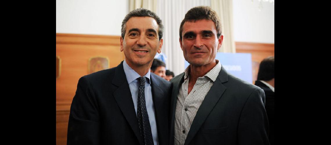  El ministro Florencio Randazzo y el concejal Ricardo Ruggeri (MINISTERIO DEL INTERIOR) 