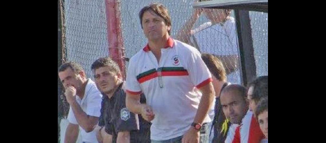  Liotto iniciar en pocos días su decimoctava temporada en el fútbol local (ARCHIVO LA OPINION) 