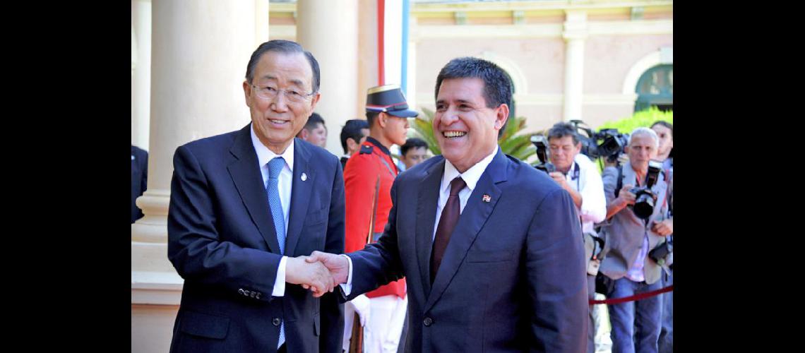  El secretario general de la ONU Ban Ki-moon y el presidente Cartes (NA)