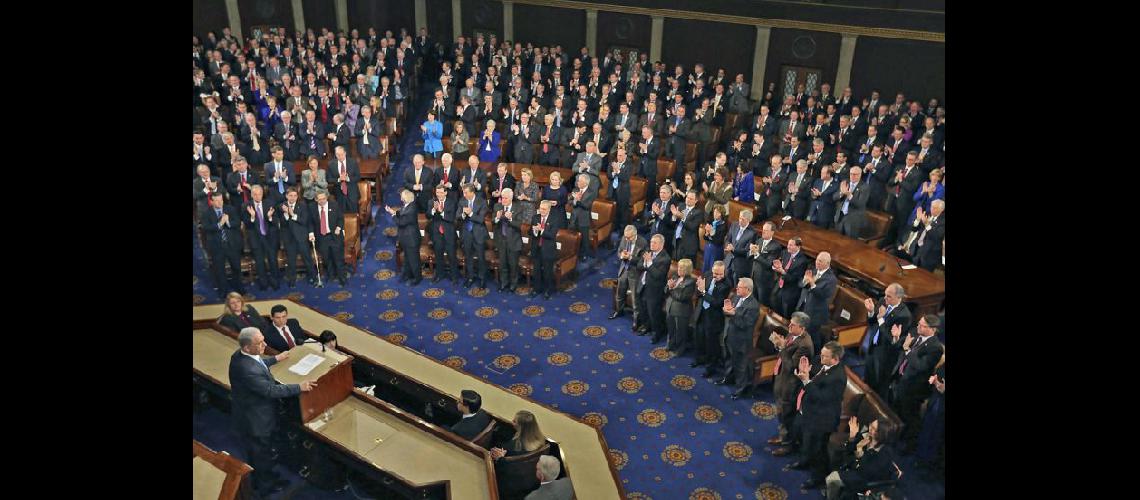  Unos cincuenta senadores demócratas no participaron de la reunión plenaria en la que habló Netanyahu (NA)