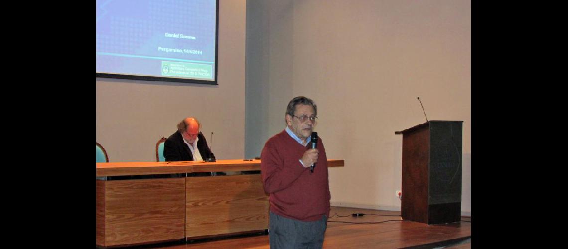  Juan Terzaghi continuar siendo coordinador de la Ctedra en la Unnoba (ARCHIVO LA OPINION)