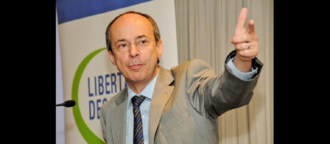  Daniel Artana economista (INTERNET) 