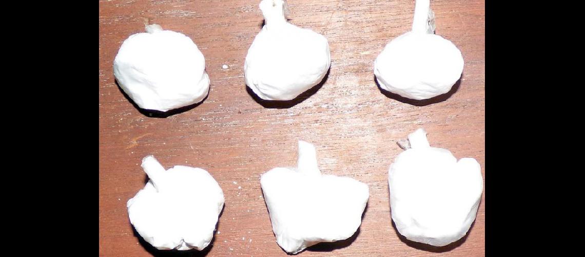  En los allanamientos se secuestró marihuana cocaína y elementos utilizados para el fraccionamiento y estiramiento de las sustancias (LA OPINION)