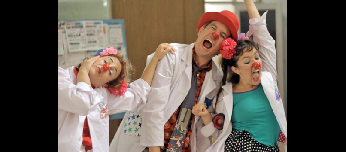  Estar dirigido a clowns actores músicos médicos y psicólogos (LOCURA DE CLOWN)