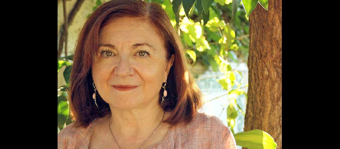 La escritora María Rosa Lojo recibió varios premios a la trayectoria (INTERNET)