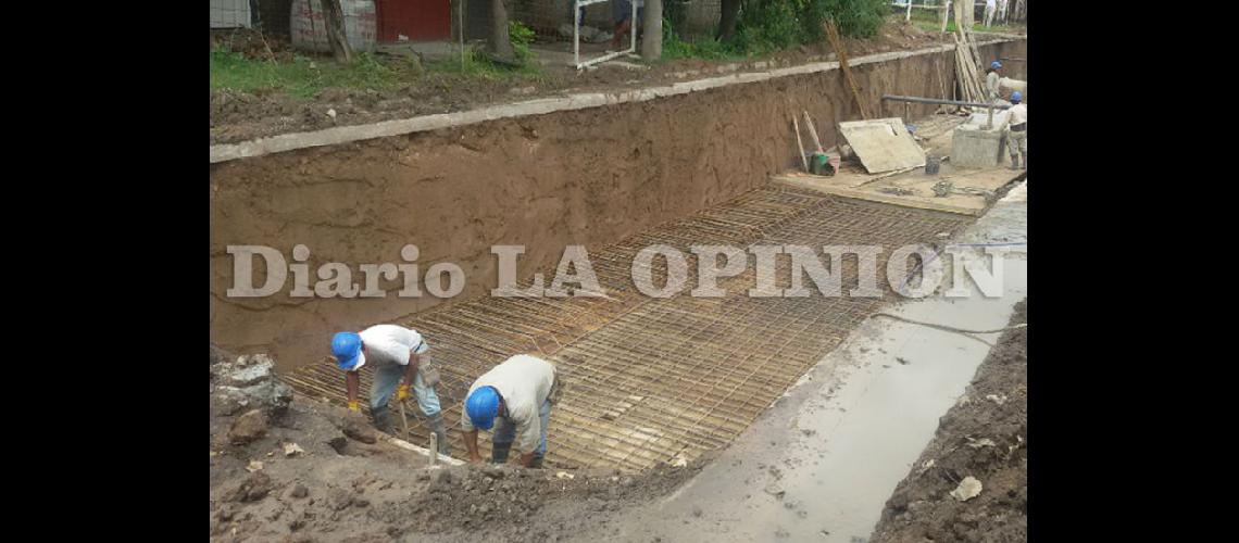  Javier Martínez es prioritaria la continuación de las obras pluviales en distintas zonas de la ciudad (ARCHIVO LA OPINION)  
