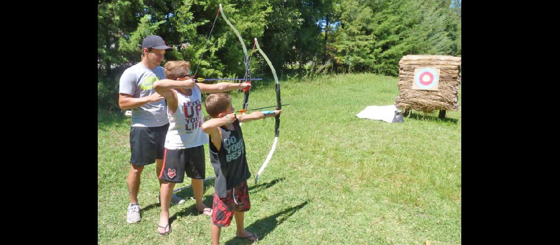 La Escuela de Tiro con Arco inició sus actividades para niños, jóvenes y  adultos