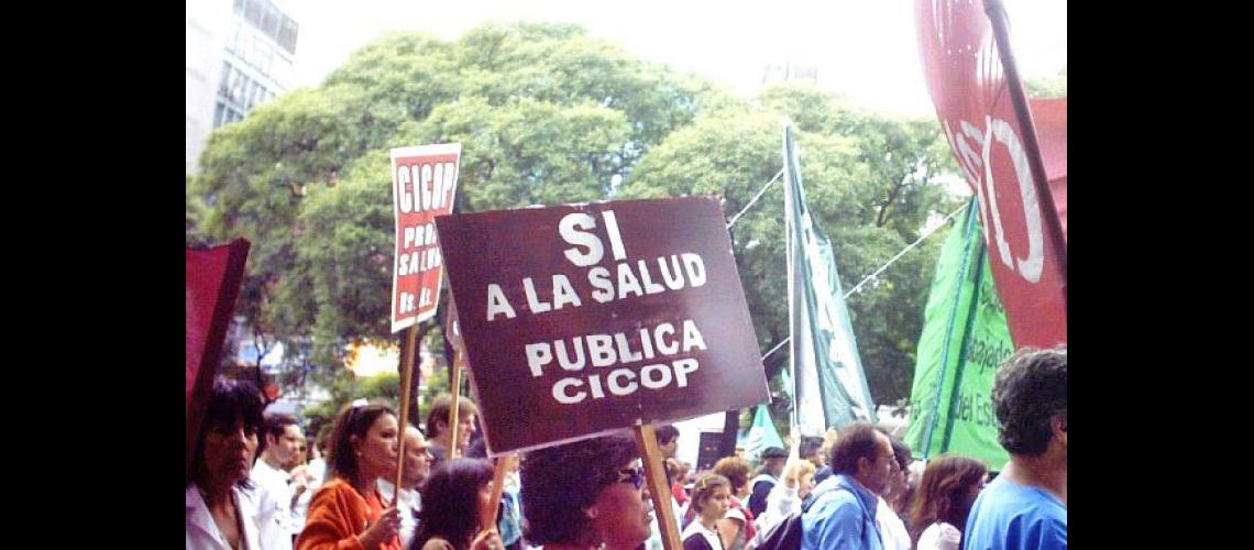  Los médicos de la Cicop harn mañana una nueva jornada de protesta (ARCHIVO)