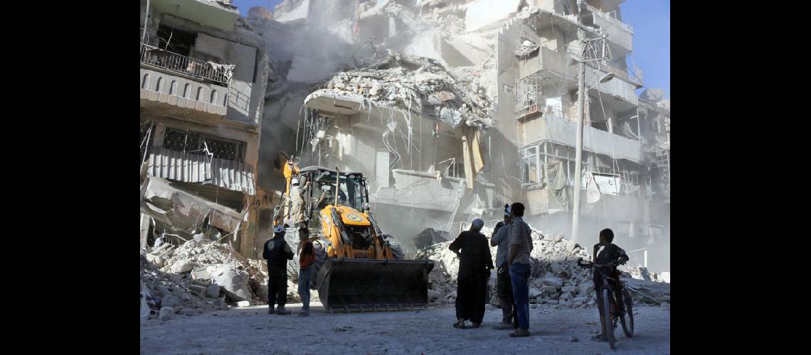  Mientras el canciller se expresaba la ciudad de Alepo sufría bombardeados (NA)