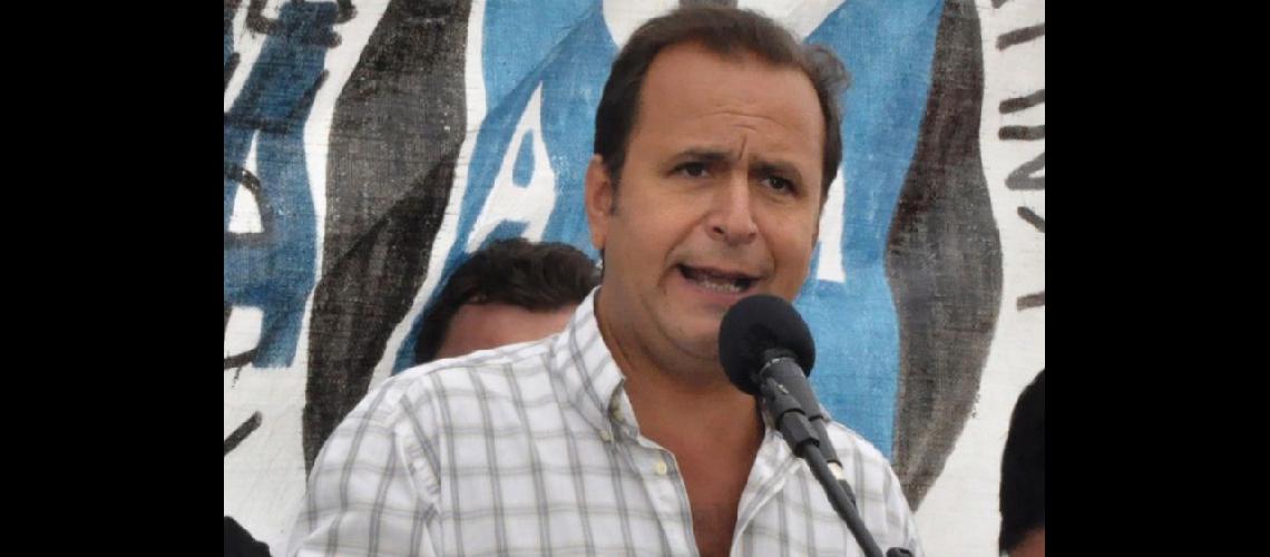  Jorge Solmi criticó la falta de obras de desagües en la región (ARCHIVO LA OPINIÓN)