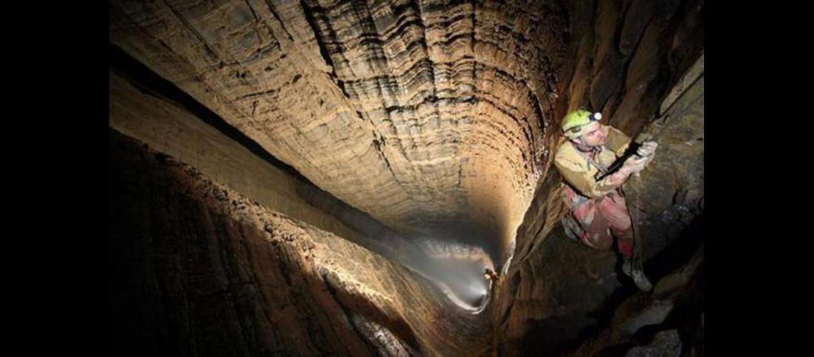  La cueva de la muerte en Francia (RUMBOSDIGITALCOM)