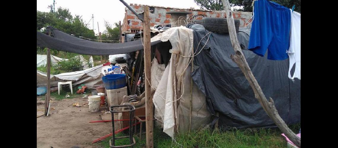  La actual vivienda de la familia Jurez es muy precaria y no cumple con las condiciones que Marquitos necesita para vivir en Pergamino (PERGAMINO ABRAZA A MARQUITOS)