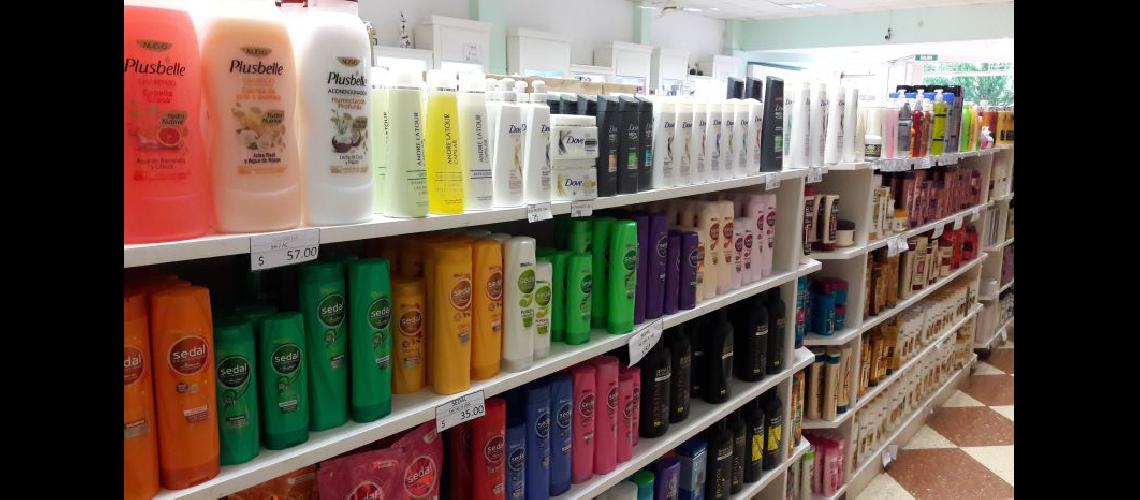  La venta de productos de aseo e higiene personal se mantuvo en las perfumerías  (LA OPINION)