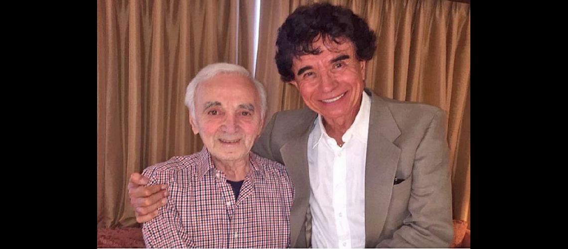  Jerónimo conoció recientemente al cantante francés Charles Aznavour (SEMANARIODEJUNINCOMAR)