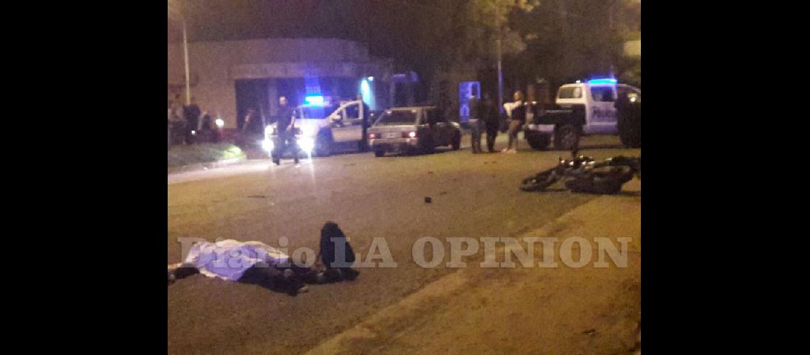  El fatal accidente ocurrió a la altura de Boulevard Ameghino y Savio (LA OPINION)