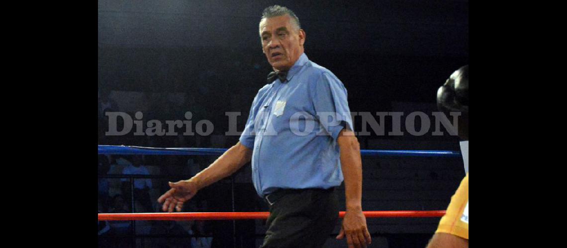  Oscar Argüello ser rbitro en la pelea de semifondo a realizarse en Arroyo Seco (ARCHIVO LA OPINION)