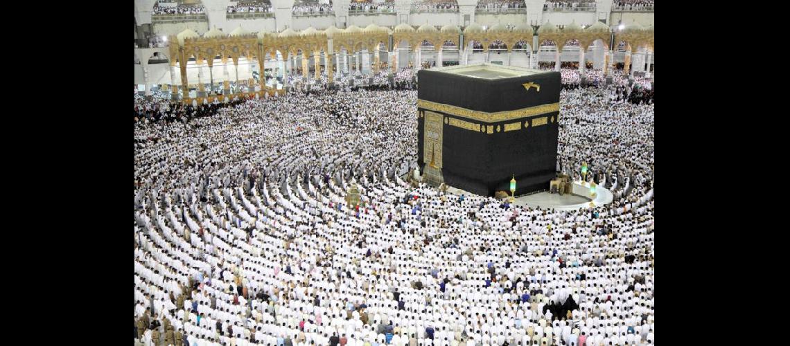  El atentado terrorista contra La Meca consideran que habría sido dirigido desde el extranjero (NA)