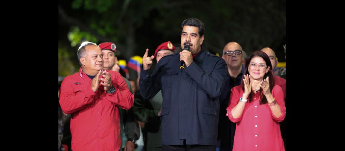  Maduro había anticipado su apoyo a una revisión completa de los resultados pedida por la oposición (NA)