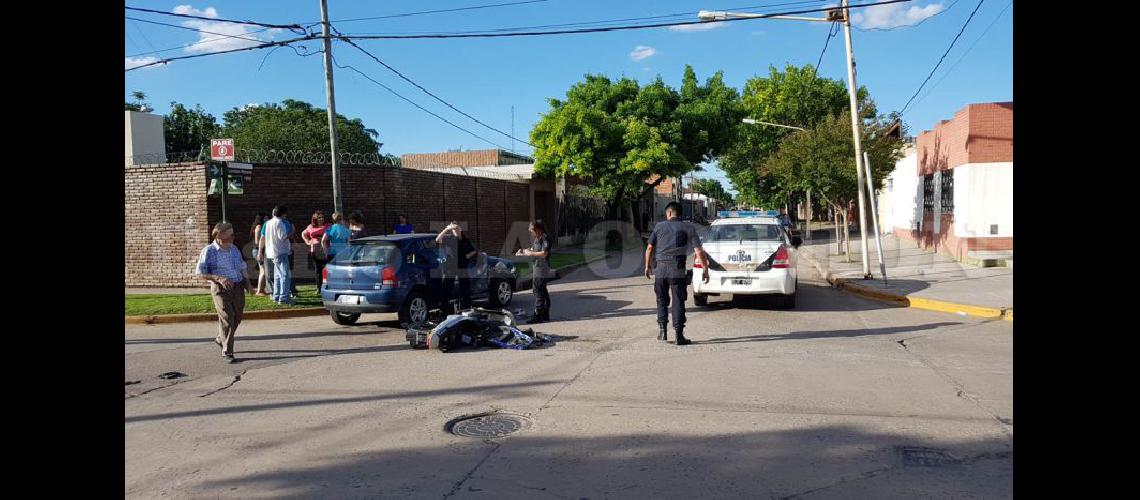  En la intersección de Lorenzo Moreno y Carpani Costa ocurrió el accidente (LA OPINION)