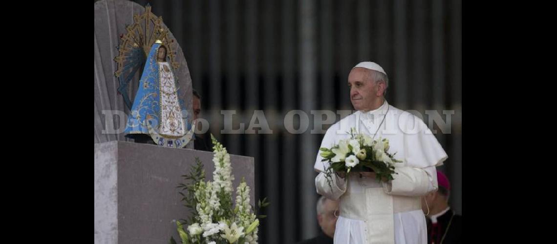    Desde el mes de mayo la imagen de la Virgen Gaucha acompaña la caminata que lleva adelante Critas Argentina  (CORAZONES VIVOS)