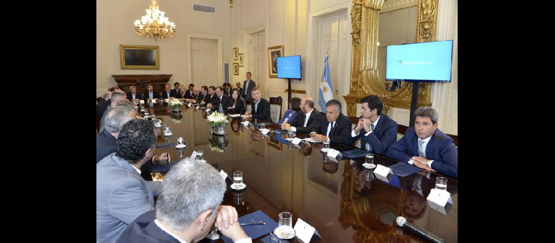  El presidente Macri encabezó el acto de firma cuando el entendimiento ya había sido alcanzado (NA)