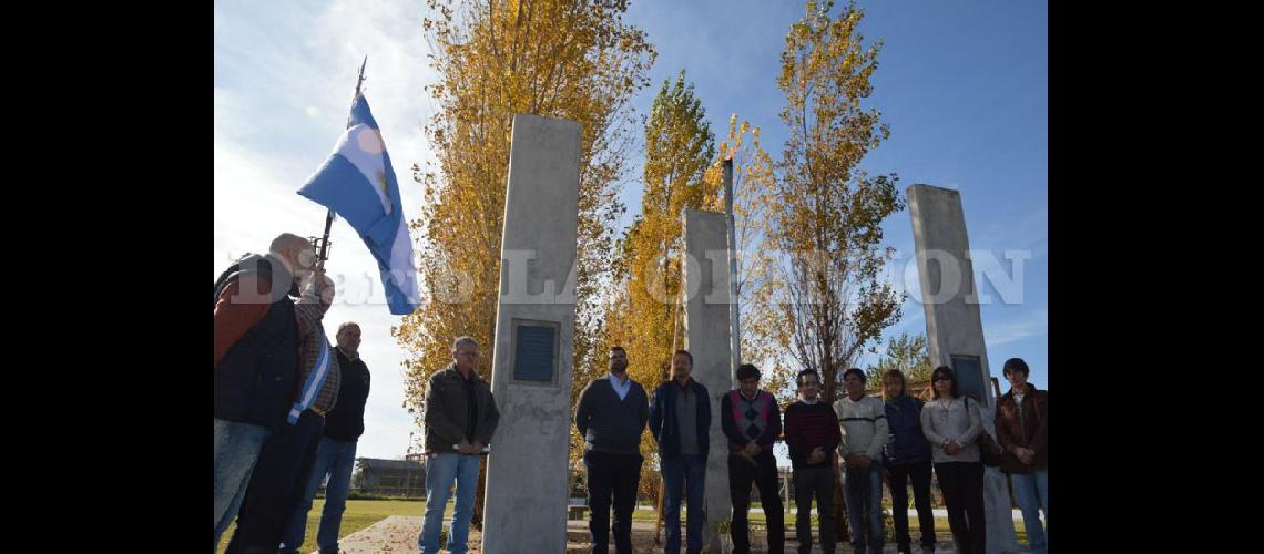  En el marco del 35º aniversario de la gesta de Malvinas durante el año se recordó a sus excombatientes (ARCHIVO LA OPINION)