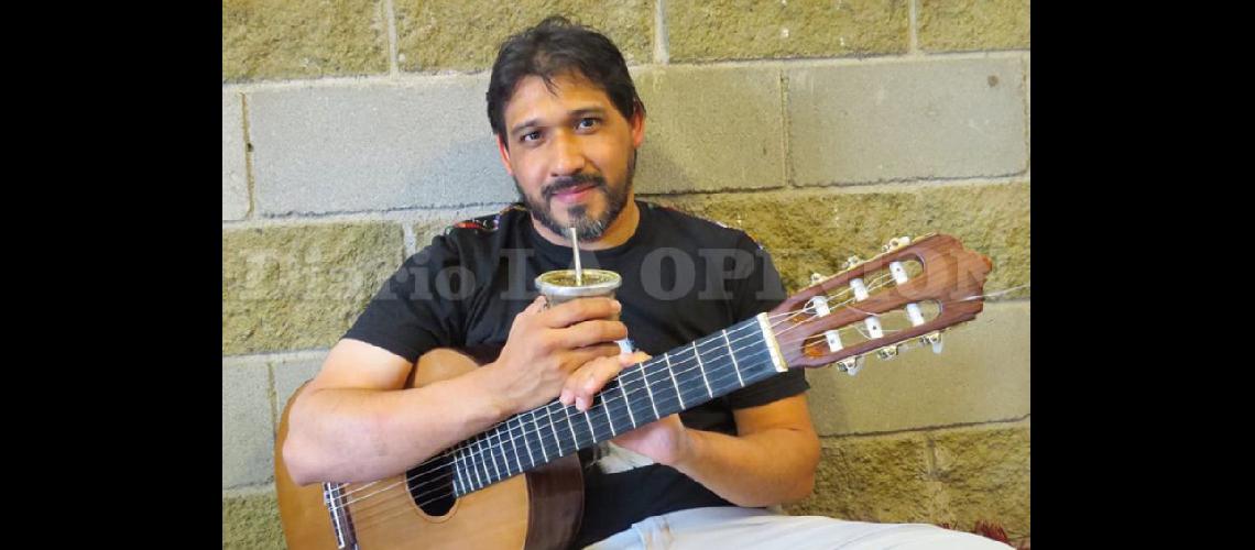  Fernando Morales ofrecer tres conciertos y dar un taller de ritmos folklóricos argentinos (FERNANDO MORALES) 