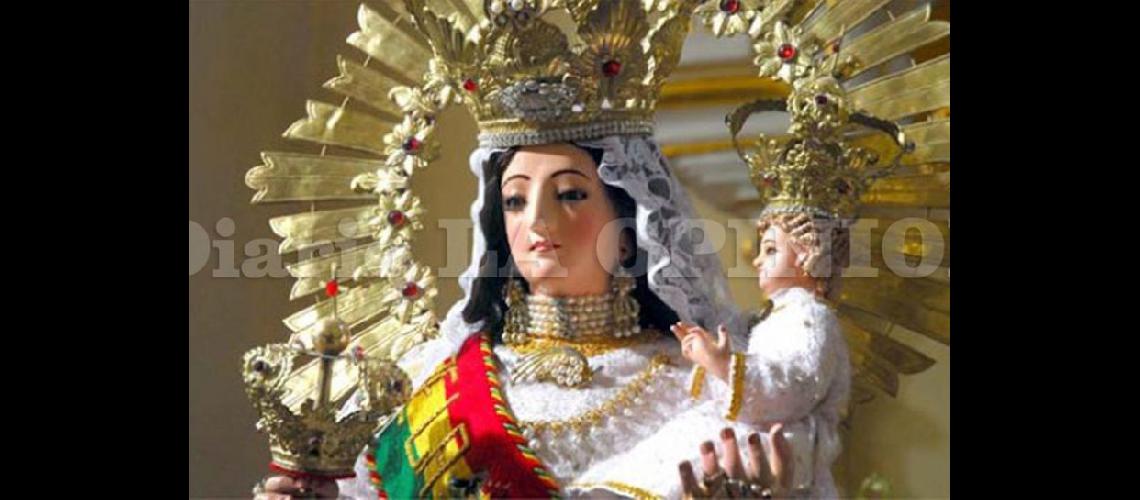  La Virgen de Urkupiña es muy importante para los creyentes bolivianos (EJU)
