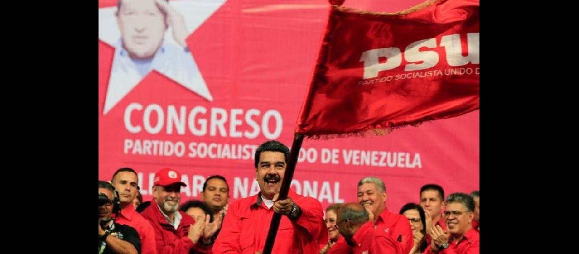  Nicols Maduro fue proclamado candidato del oficialismo para buscar la reelección por otros seis años  (AFP)