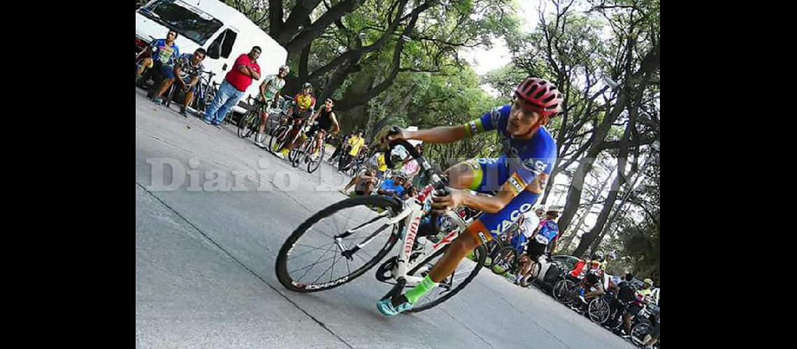  Sebastin Cianci inició con el pie derecho la edición 42 de la Vuelta de Mendoza (INFOBIKER)