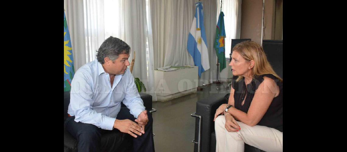  El ministro López Medrano recibió a la diputada Susana Lzzari (PRENSA CAMBIEMOS)