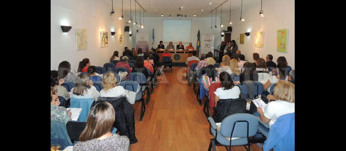  El encuentro se llevó a cabo en el auditorio del Colegio de Abogados (COLEGIO DE ABOGADOS DE PERGAMINO)