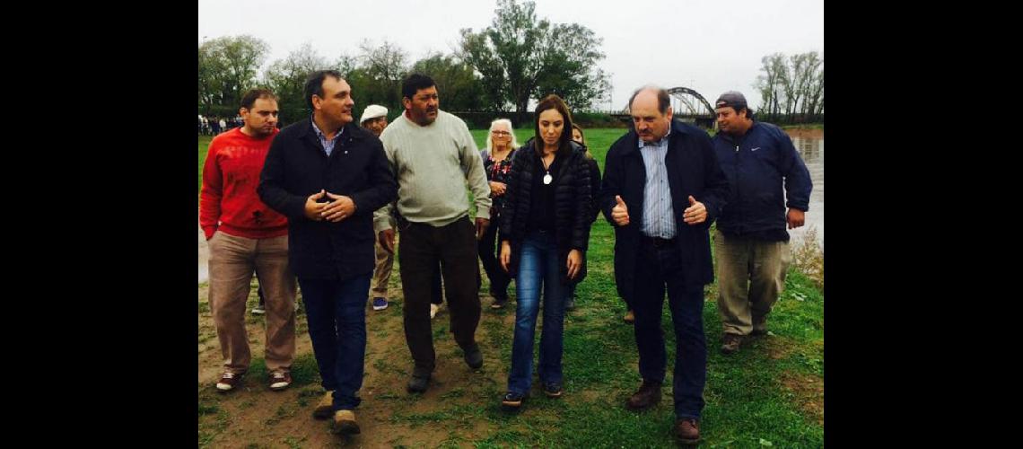  La gobernadora recorrió los lugares donde las mejoras realizadas evitan que haya inundaciones en estos días (PROVINCIA DE BUENOS AIRES)