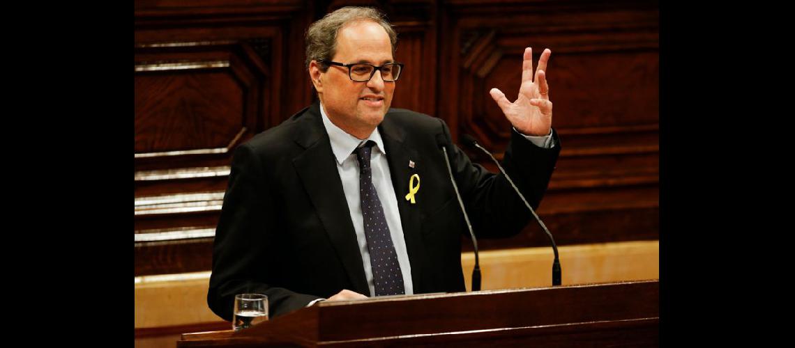  El candidato presidencial Quim Torra pronuncia un discurso ayer en la sesión del parlamento cataln  (NA) 