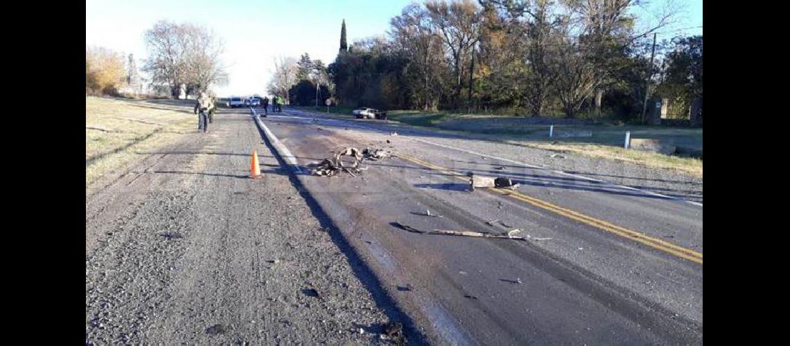  El accidente se produjo en la Ruta Nº 8 kilómetro 214200 a pocos metros de la bajada del puente de Fontezuela (LA OPINION)