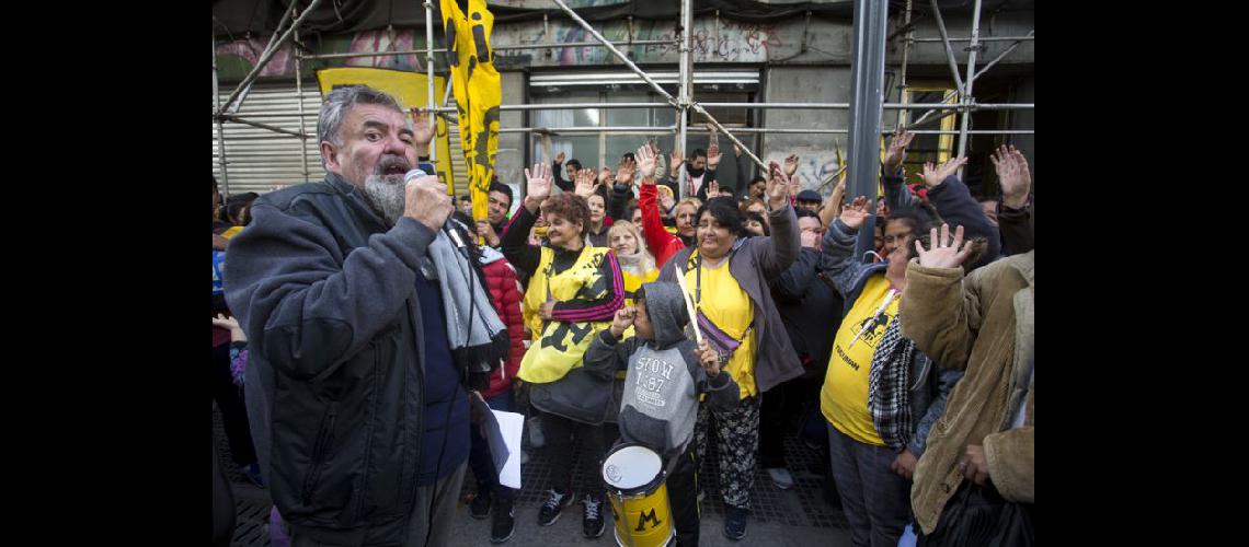  Encabezados por Raúl Castells militantes del Movimiento Independiente Justicia y Dignidad se movilizaron ayer (NOTICIAS ARGENTINAS)