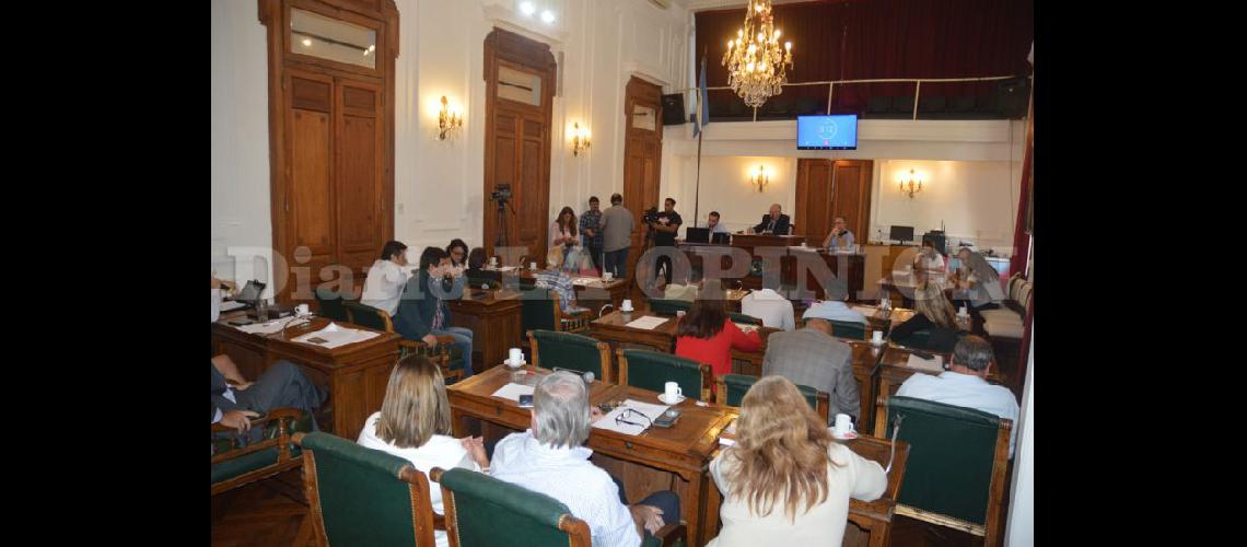  De manera excepcional por el paro la sesión del Concejo Deliberante pasa a este miércoles (ARCHIVO LA OPINION)