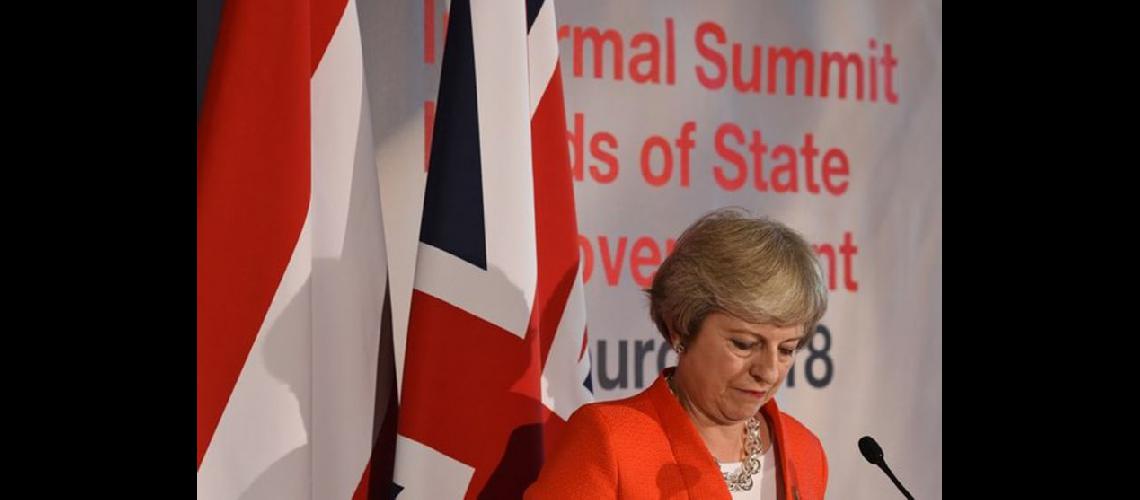  La primera ministra de Gran Bretaña Theresa May en una intervención ayer ante la Cmara de los Comunes (AFP)