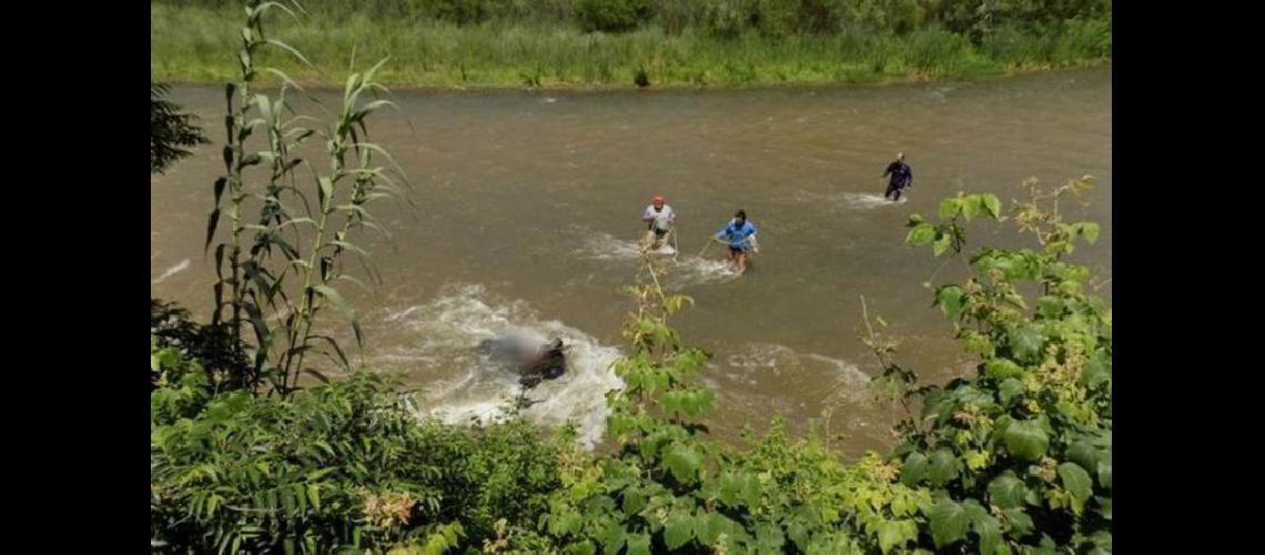  Ariel Serafini perdió su vida en las aguas del peligroso Río Juramento de Salta (EL TRIBUNO DE SALTA)