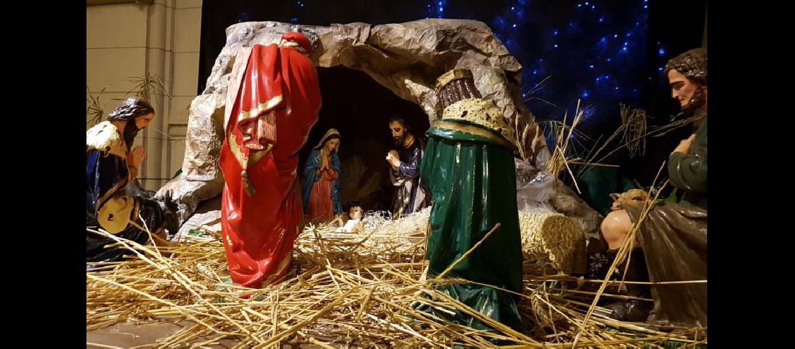 La Sagrada Familia da a los fieles el ejemplo de la aceptación de la Voluntad de Dios humildad y alegría el nacimiento de Jesús (LA OPINION)