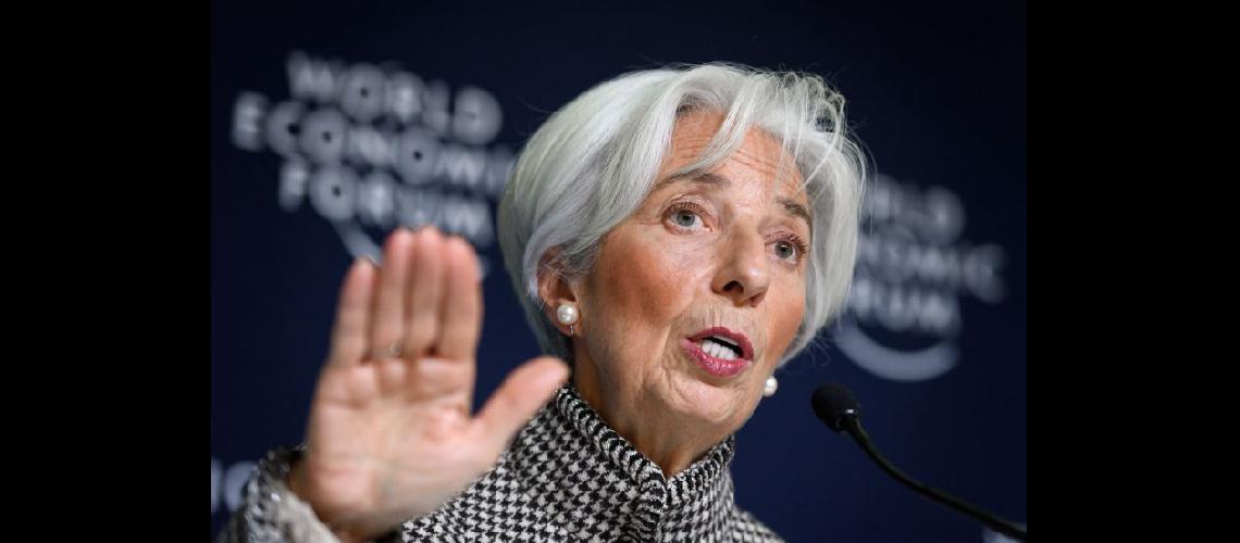  Lagarde informó sobre las perspectivas de la economía mundial del FMI (NA)