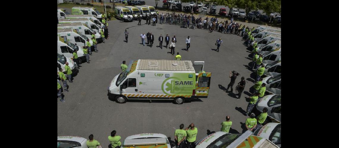  Actualmente el servicio posee 284 ambulancias y beneficia a ms de 115 millones de bonaerenses (GOBERNACION)